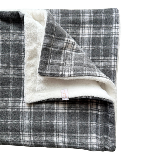 SALE Hundedecke grau kariert / weiß - 2 Größen verfügbar
