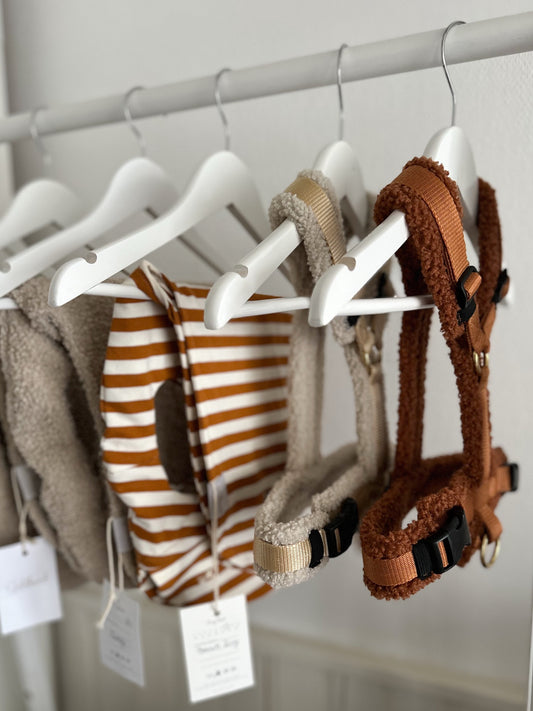 leichtes Hundeshirt CosyShirt light French Terry Stripes cognac